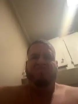 Snapshot of kev0n2389 chatting on 10.19.25 kev0n2389 online show from 10.19.25