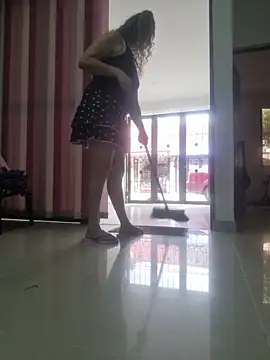 Nina vallon online show from 03.05.26