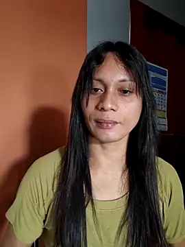 Snapshot of missruffa chatting on 06.22.26 missruffa online show from 06.22.26