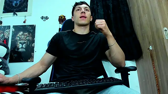 javiersexymann online show from 03.02.25