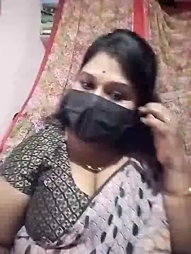 Snapshot of chaitara-reddy chatting on 01.05.26 chaitara-reddy online show from 01.05.26