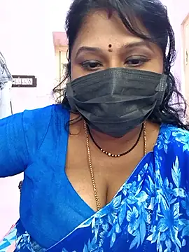 Snapshot of chaitara-reddy chatting on 02.12.26 chaitara-reddy online show from 02.12.26