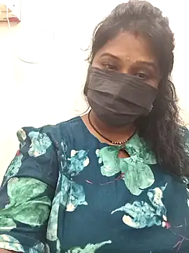 Snapshot of chaitara-reddy chatting on 02.27.26 chaitara-reddy online show from 02.27.26