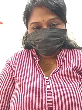 Snapshot of chaitara-reddy chatting on 03.03.26 chaitara-reddy online show from 03.03.26