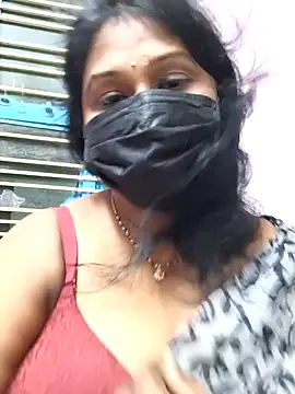 Snapshot of chaitara-reddy chatting on 05.02.26 chaitara-reddy online show from 05.02.26