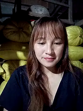 Snapshot of Mini3333 chatting on 04.23.26 Mini3333 online show from 04.23.26