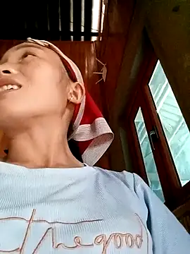 lucybaby00 online show from 10.05.25