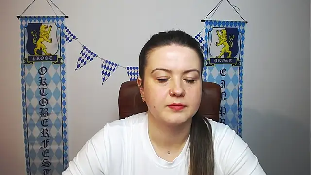 Snapshot of MavkaCute chatting on 09.24.25 MavkaCute online show from 09.24.25