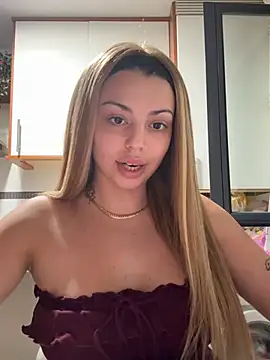 Snapshot of NoeliaGarcia17 chatting on 06.30.26 NoeliaGarcia17 online show from 06.30.26
