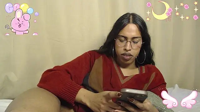 Snapshot of princessoriana chatting on 04.24.26 princessoriana online show from 04.24.26