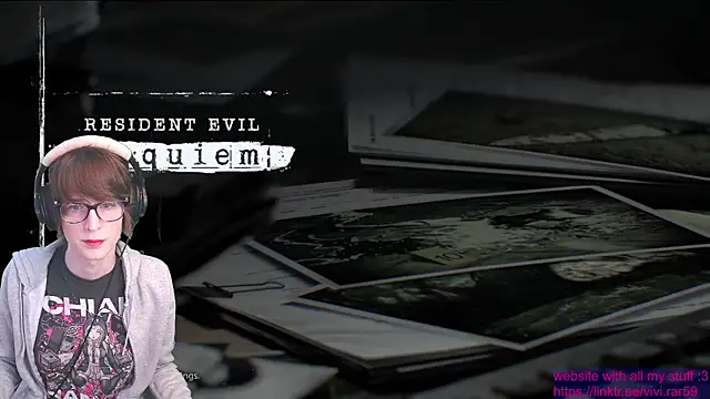 Snapshot of vivi-iso59 chatting on 03.18.26 vivi-iso59 online show from 03.18.26