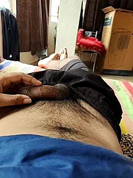 Snapshot of Sexyhotboy7inch chatting on 04.28.26 Sexyhotboy7inch online show from 04.28.26