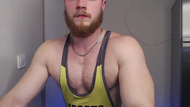 Snapshot of VictorTransMan chatting on 11.24.25 VictorTransMan online show from 11.24.25