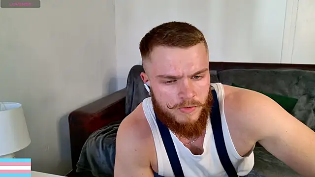 Snapshot of VictorTransMan chatting on 07.09.26 VictorTransMan online show from 07.09.26