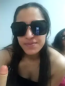 Snapshot of Alevsiz chatting on 09.08.25 Alevsiz online show from 09.08.25