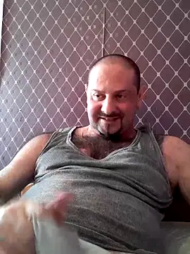 Snapshot of _NEREZA_ chatting on 04.19.26 NEREZA online show from 04.19.26