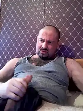 Snapshot of _NEREZA_ chatting on 04.29.26 NEREZA online show from 04.29.26