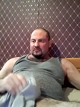 Snapshot of _NEREZA_ chatting on 05.02.26 NEREZA online show from 05.02.26