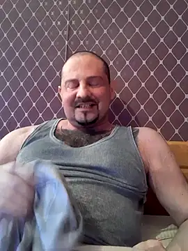 Snapshot of _NEREZA_ chatting on 05.23.26 NEREZA online show from 05.23.26