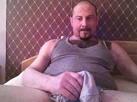 Snapshot of _NEREZA_ chatting on 06.05.26 NEREZA online show from 06.05.26