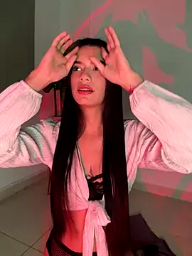 Snapshot of giasteele chatting on 10.09.25 giasteele online show from 10.09.25