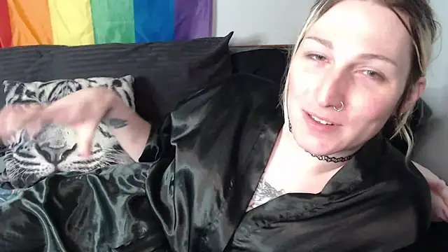 Snapshot of AthenaAphrodisia chatting on 05.29.26 AthenaAphrodisia online show from 05.29.26