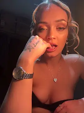 lollylicious22 online show from 09.24.25