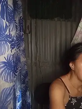 Snapshot of oceanlover23 chatting on 02.15.26 oceanlover23 online show from 02.15.26