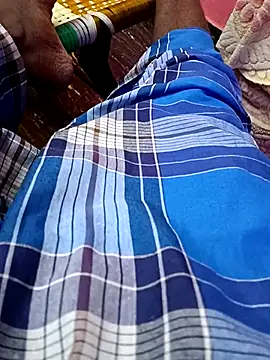 dolphiinn online show from 10.15.25