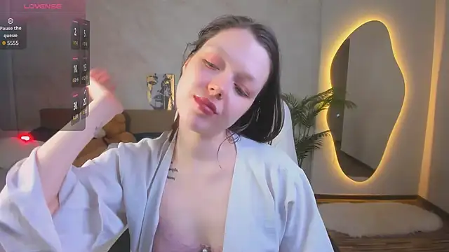 Lunar Lily online show from 03.22.26