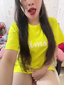 Lissa xinh09 online show from 11.28.25