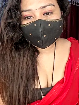 indian-hotmilfs online show from 04.18.26