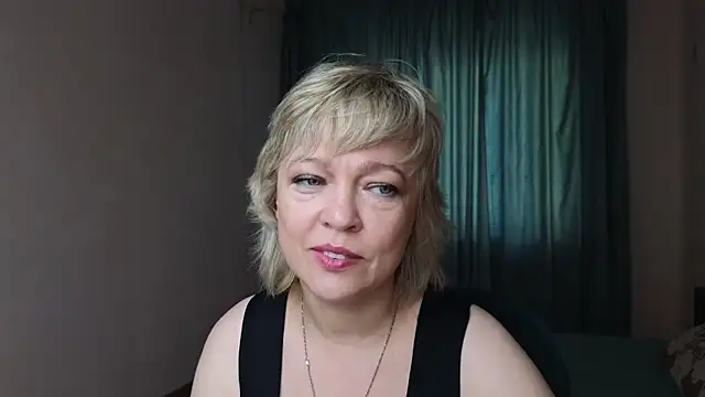 Snapshot of Rosette_Pricky chatting on 09.15.25 Rosette Pricky online show from 09.15.25