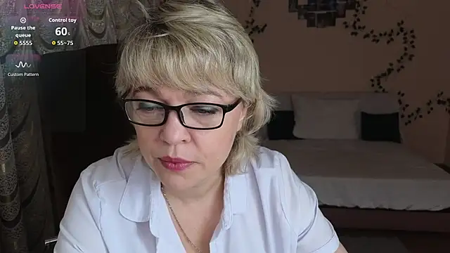 Rosette Pricky online show from 11.28.25