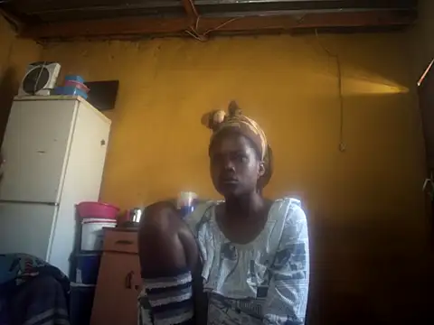 Caramelchick01 online show from 10.03.25