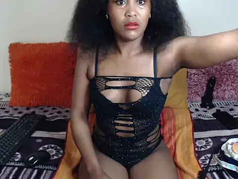 SexySlique online show from 10.20.25