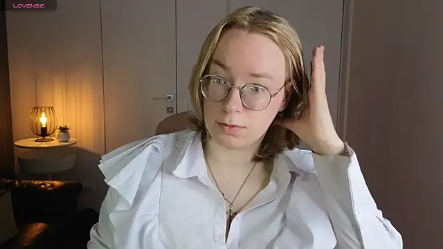 Snapshot of Amanda_Butlerr chatting on 06.05.26 Amanda Butlerr online show from 06.05.26