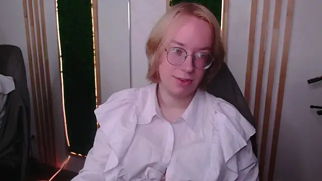Snapshot of Amanda_Butlerr chatting on 06.13.26 Amanda Butlerr online show from 06.13.26