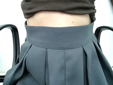  Lady- online show from 04.16.26