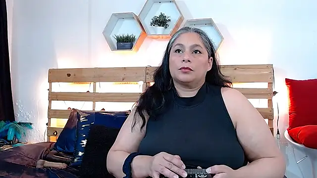 sheila reeves2772 online show from 11.24.25