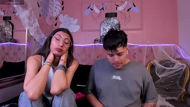 Ethan N Abby online show from 10.11.25