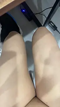 Snapshot of bunny_b4nny chatting on 10.30.25 bunny b4nny online show from 10.30.25