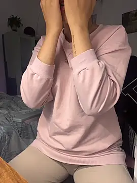 Snapshot of bunny_b4nny chatting on 01.06.26 bunny b4nny online show from 01.06.26