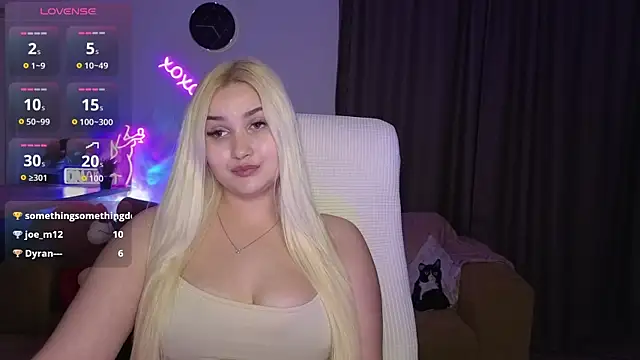 Snapshot of adrelaxina chatting on 05.15.26 adrelaxina online show from 05.15.26
