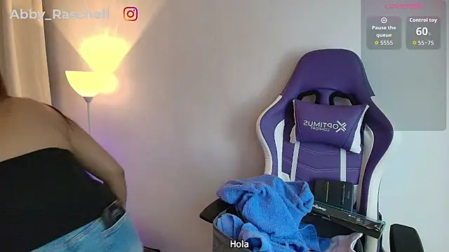 Abby Raschell online show from 04.12.26