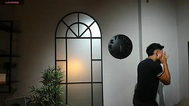 AustinJones  online show from 11.03.25