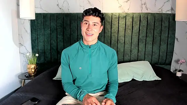 AustinJones  online show from 11.30.25