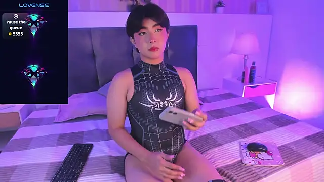 Snapshot of Creamy_Angelo chatting on 09.18.25 Creamy Angelo online show from 09.18.25