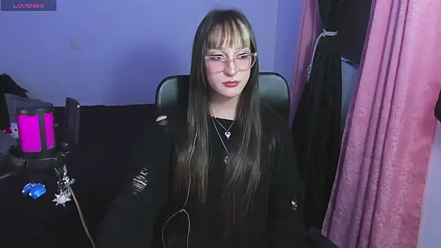 starrraura online show from 03.18.26