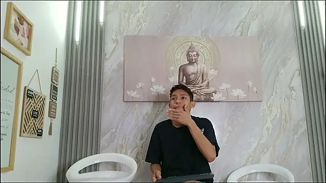 BEAUTY BOYS1 online show from 02.04.26